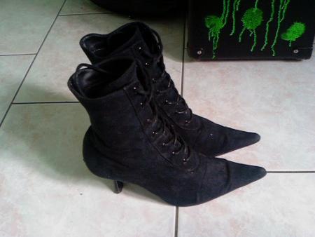 Suite photo chaussure en daim